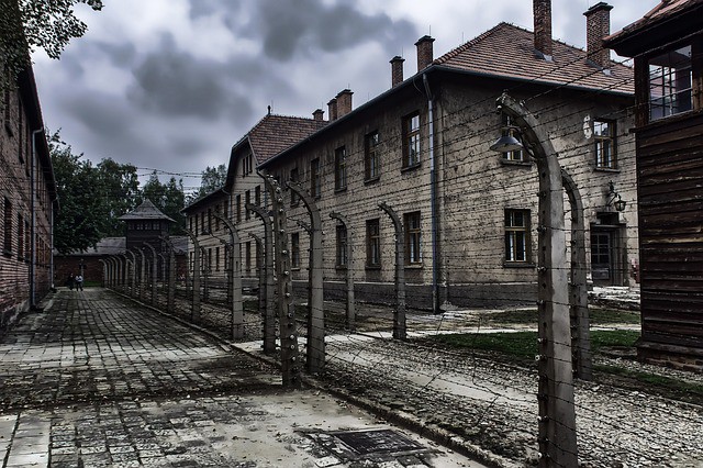 dojazd-do-auschwitz